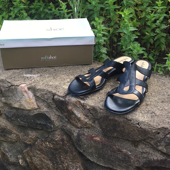 Black Leather Sandals - Picture 5 of 7